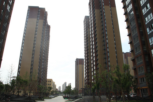 天工公司土建十一部曲江羊頭鎮安置小區工程全面轉入收尾階段