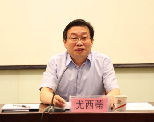 新班子上任一個月，看他們都忙了些啥？