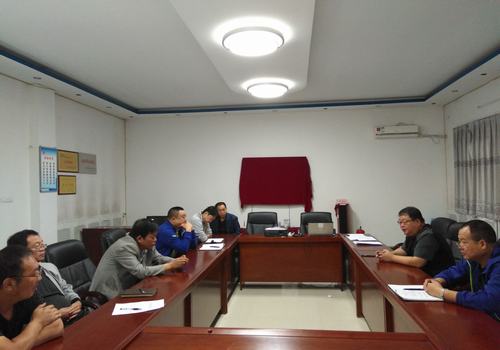 設備租賃中心三個到位確保廉潔過雙節(jié)