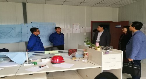 副總經(jīng)理司正林深入基層一線看望調(diào)研機(jī)關(guān)基層鍛煉人員