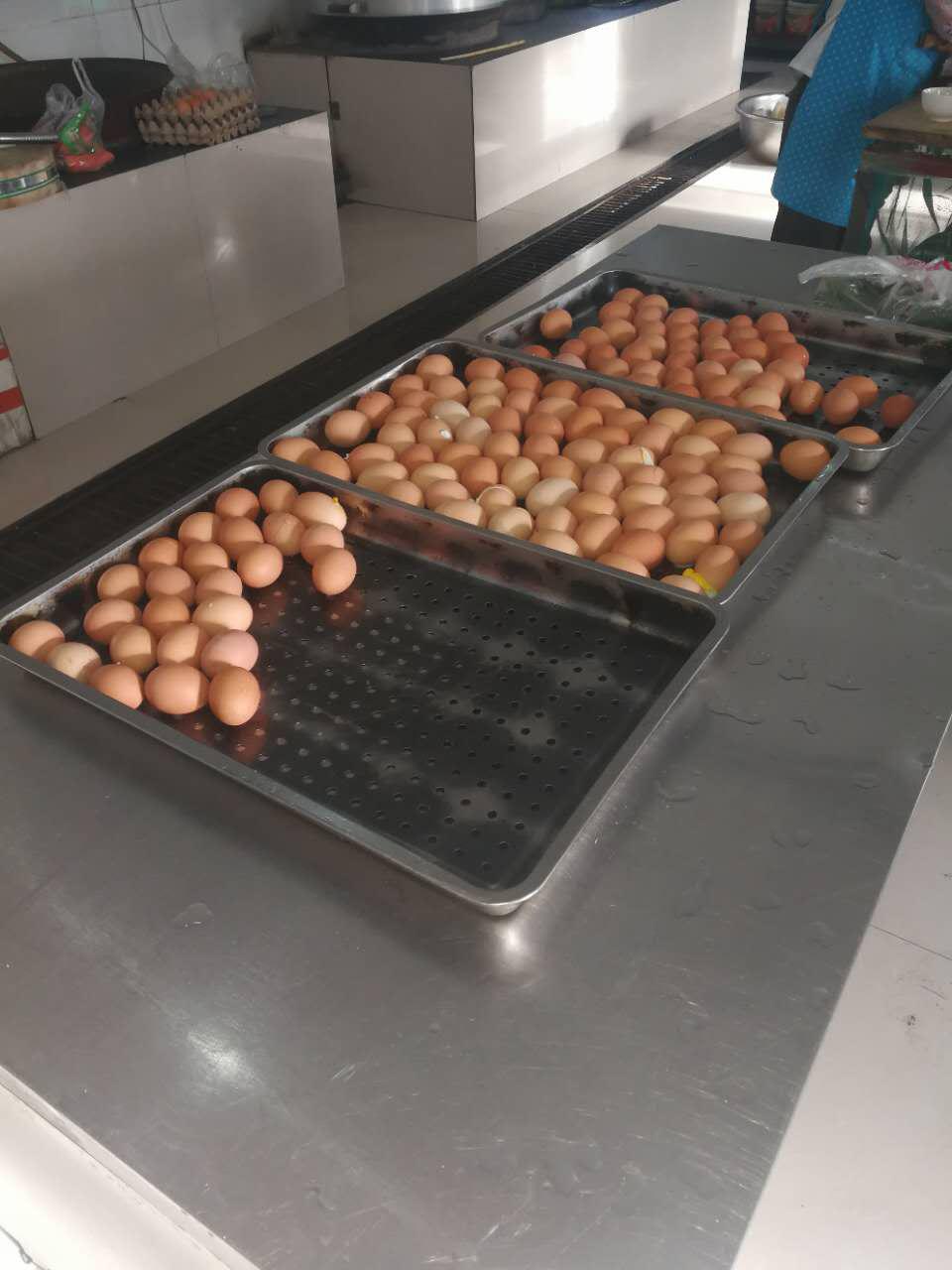 掘進公司曹家灘項目部班中餐從溫飽向營養轉變