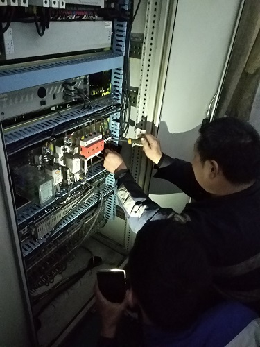 洗選煤運營公司紅柳林運營項目部2018年春節檢修不打烊