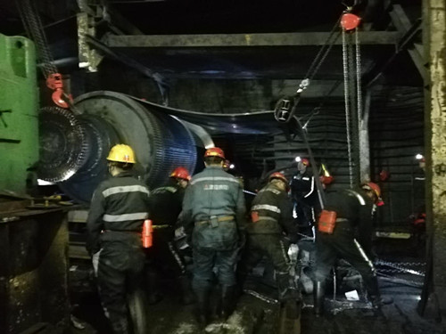 機電安裝公司神府項目部僅3天完成驅動滾筒更換