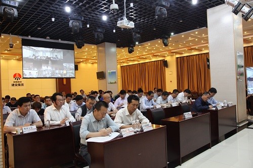 建設集團召開5月份安全生產例會