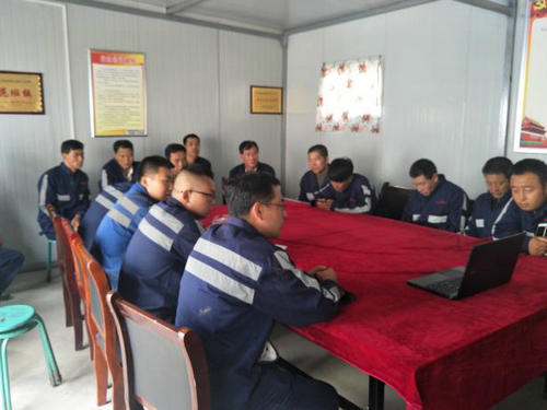 陜煤建設洗選煤運營公司安裝第二項目部開展“生命至上、安全發展”安全猜謎活動