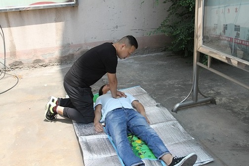 陜煤建設設計研究院觸電應急演練重實效