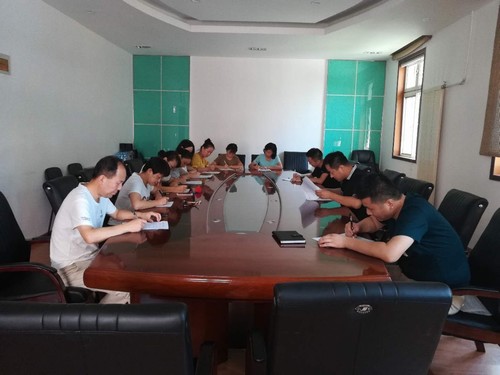 陜煤建設銅煤公司檢查兩級會議精神落實出現新套路