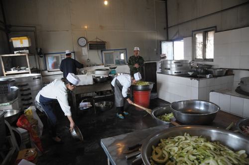 陜煤建設掘進公司：節支降耗不能忘卻員工冷暖