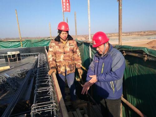 零下20度的堅守（組圖）