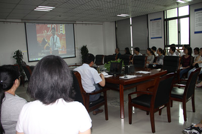 陜煤建設天工公司持續開展員工素質教育大講堂