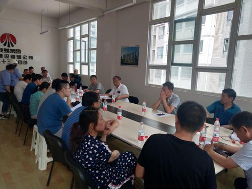 陜煤建設銅煤公司承建的銅煤2#杜鵑園1-3#樓通過竣工驗收