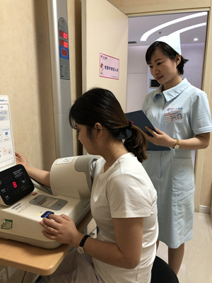 健康體檢暖人心  職業病防范有保障