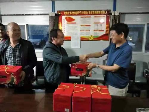 礦建二公司：月滿中秋，情暖人心