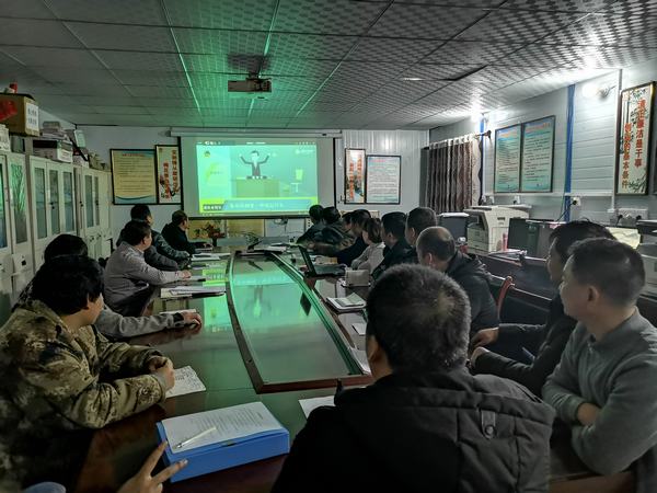 嚴明節日紀律敲響廉潔警鐘