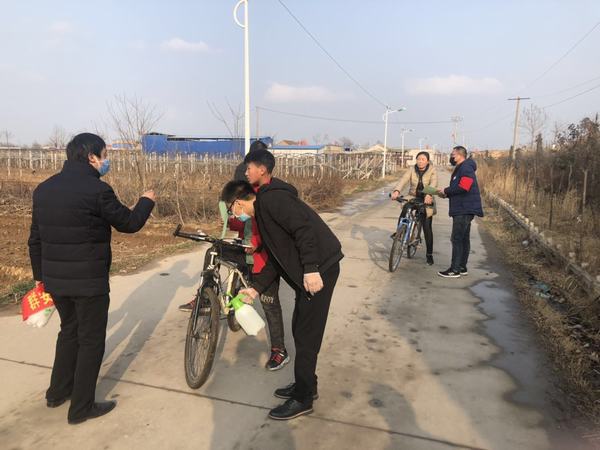 陜煤建設澄合分公司把“雷鋒精神”播撒在“抗疫”戰線