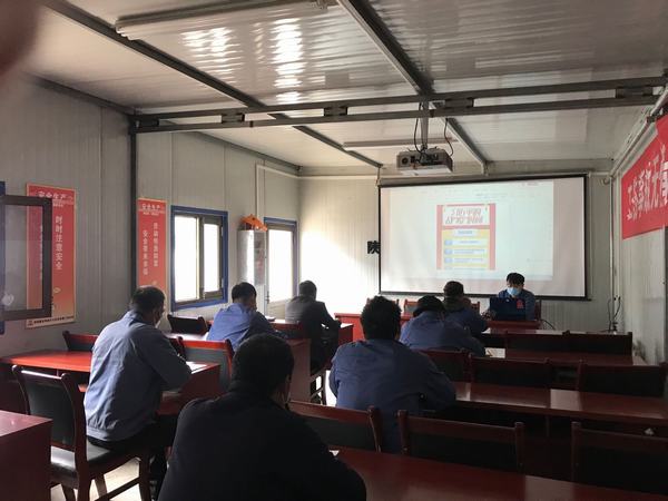 陜煤建設韓城分公司安裝三項目部“寓”“教”結合凝聚生產發展力量