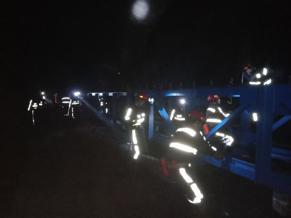 陜煤建設韓城分公司安裝三項目部同時打贏地面井下24小時“搶修戰(zhàn)”