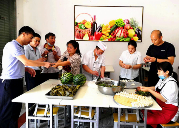 陜煤建設(shè)礦建三公司開展“端午粽飄香 溫暖職工情”主題活動