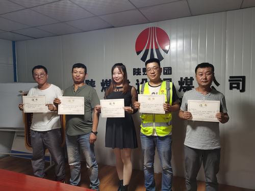 陜煤建設(shè)銅煤公司第一項(xiàng)目部開展以“演繹青春，筑夢(mèng)銅煤”為主題藝術(shù)會(huì)展活動(dòng)聚力青春能量迸發(fā)工作激情