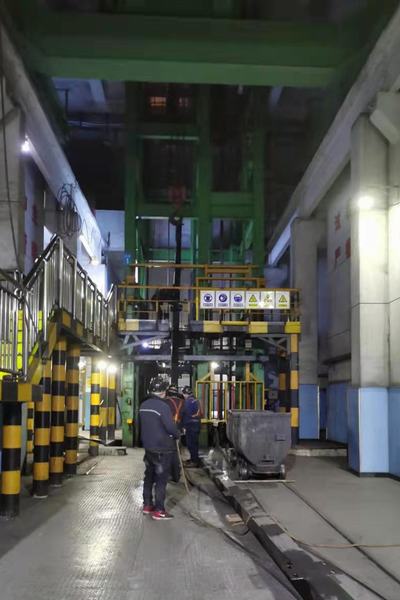 陜煤建設(shè)礦建二公司順利完成玉華煤礦副立井罐道更換工程