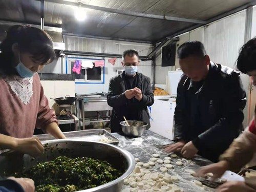 【春節一線報道】陜煤建設機電安裝公司：深入一線慰問暖人心