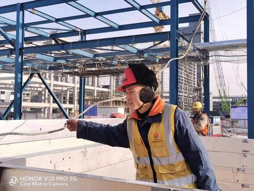 【春節一線報道】春節堅守崗位的銅煤建設者