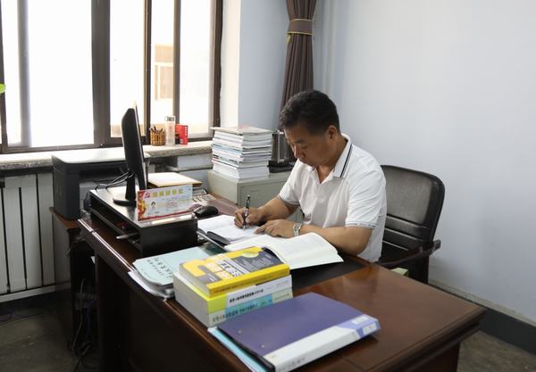 “多面”干將勇擔當