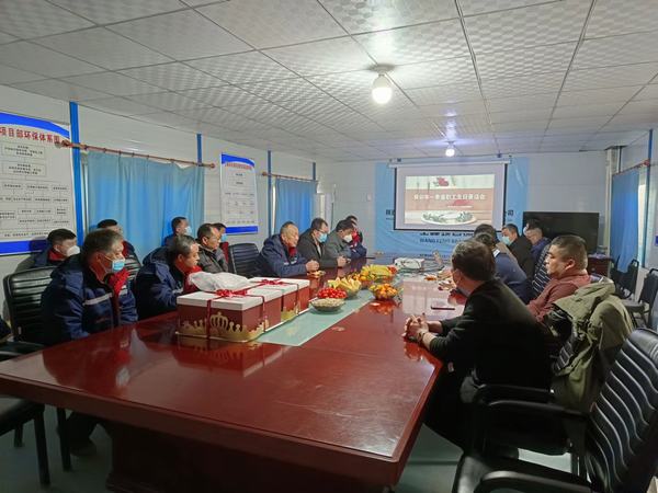 陜煤建設礦建二公司王峰項目部：送你別樣“生日趴”