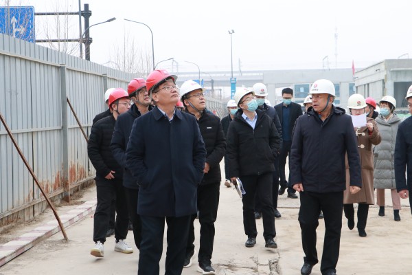 陜西省西咸新區灃西新城開發建設（集團）有限公司領導班子深入灃西新城第五學校項目調研指導工作