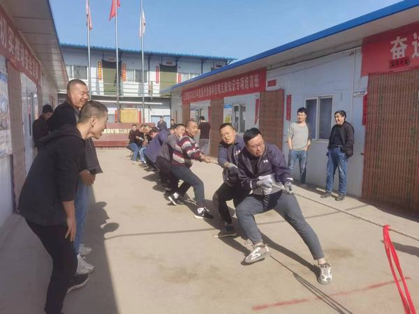 陜煤建設(shè)礦建二公司各單位組織開展迎“五一”文體及安全答題活動