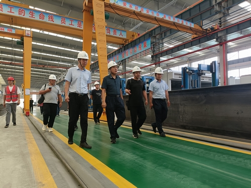 陜煤建設(shè)榆林公司承建的杭蕭綠色鋼結(jié)構(gòu)產(chǎn)業(yè)化制造基地項(xiàng)目順利通過(guò)竣工預(yù)驗(yàn)收