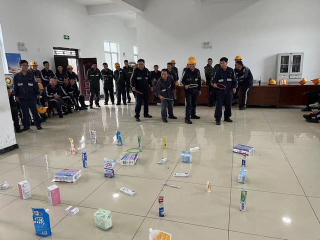 迎雙節 聚合力 鼓士氣 促發展