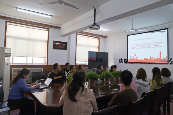 以深學細悟活用推動實干篤行