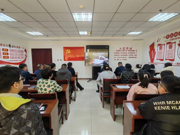 陜煤建設煤礦運營服務分公司：組織觀看黨史學習教育影片《跨過鴨綠江》