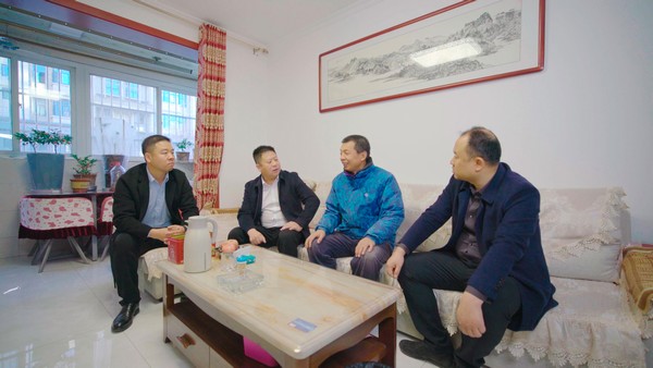 陜煤建設銅煤公司開展“新春送溫暖”系列活動