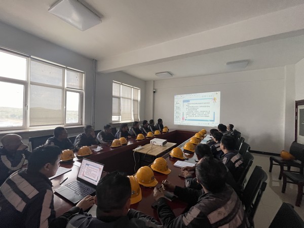 陜煤建設洗選煤運營公司神渭首端運營項目部： 多措并舉 人才培養不停歇