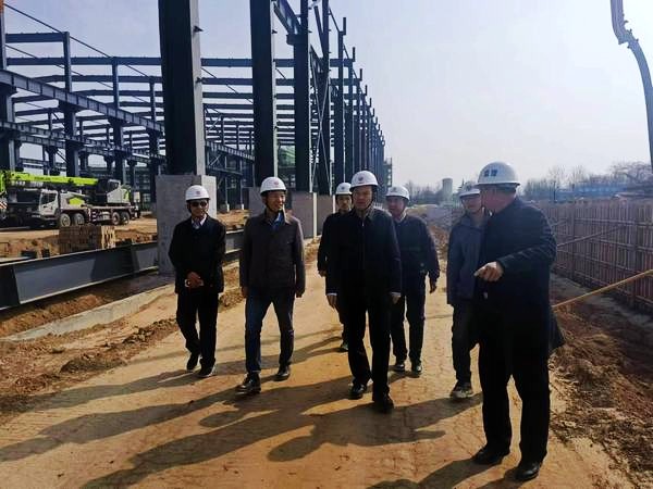 陜西建安工程監理單位深入設備維修中心液壓支架修理車間工程指導檢查工作