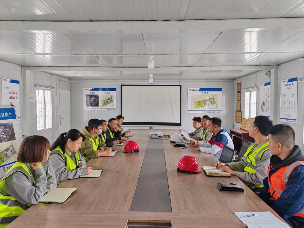 陜煤建設綠宇公司：春光明媚好時光 施工奮進正昂揚