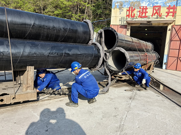 陜煤建設(shè)機電安裝公司玉華項目部：以實干獻(xiàn)禮勞動節(jié)