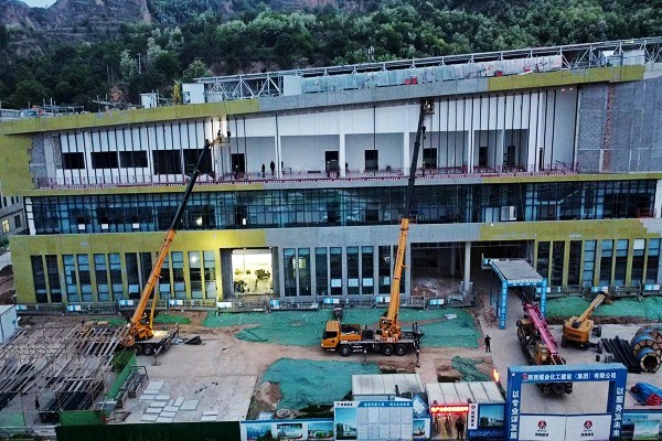 陜煤建設渭南分公司各施工項目揮汗拼搏 以勞動為“五一”添彩