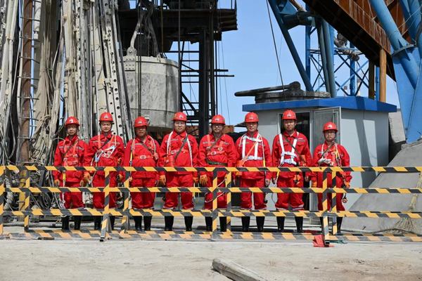 陜煤建設(shè)礦建二公司開(kāi)展“暢通生命通道”應(yīng)急救援演練活動(dòng)