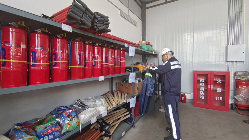 陜煤建設(shè)洗選煤運(yùn)營公司榆陽運(yùn)營項(xiàng)目部：“未雨綢繆” 多舉措密織安全防汛網(wǎng)