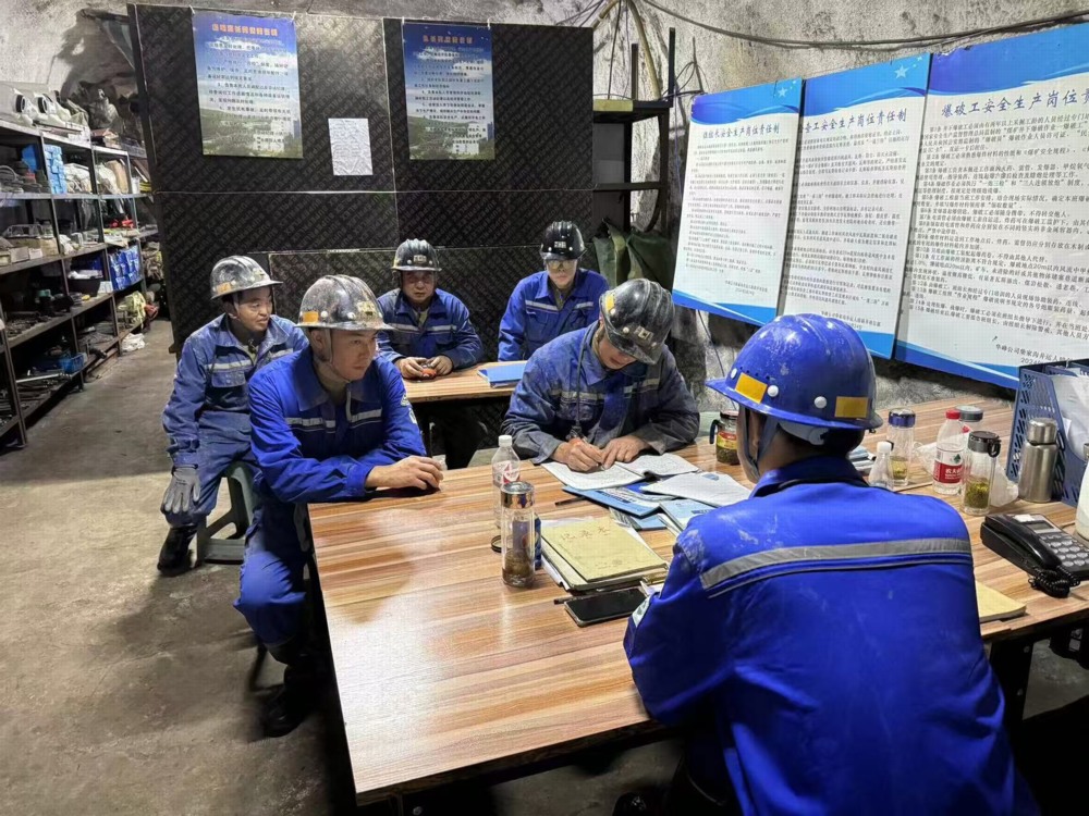 陜煤建設礦建三公司：“雙節”將至，安全“置頂”