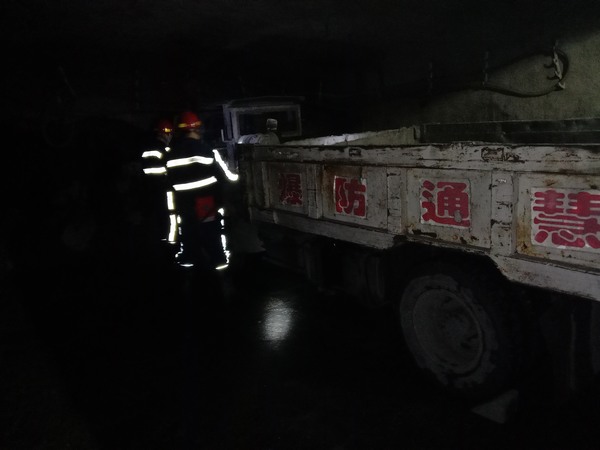 陜煤建設煤礦運營服務分公司：安全領航 精準治理