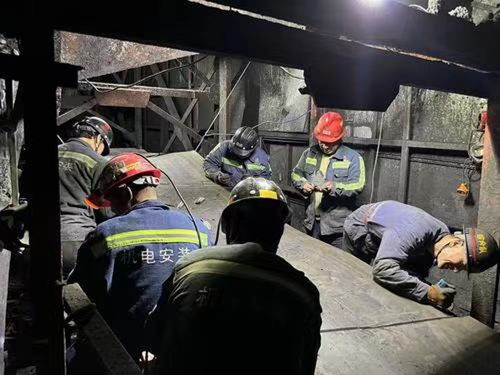 陜煤建設機電安裝公司建莊項目部:更新換“帶”,保礦井安全生產