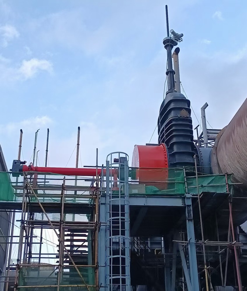 全力以赴!八小時(shí)圓滿完成煤氣管道DN2400帶壓開(kāi)孔作業(yè)