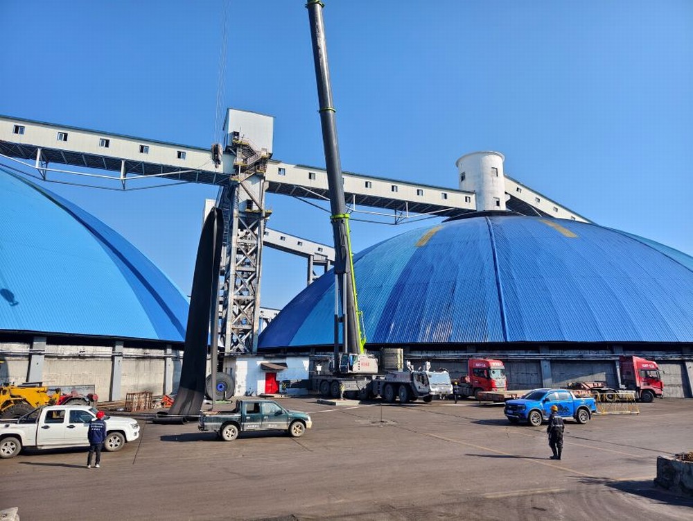 陜煤建設(shè)洗選煤運(yùn)營(yíng)公司第三項(xiàng)目部:風(fēng)雨無(wú)阻保生產(chǎn),103 膠帶機(jī)更換帶面工程紀(jì)實(shí)