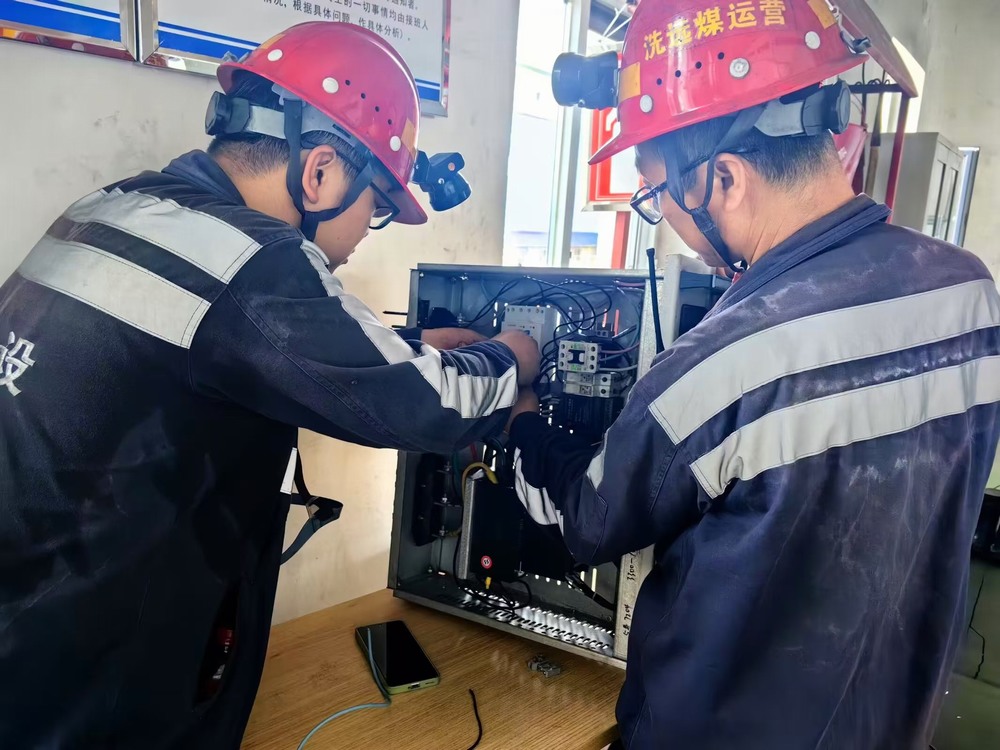 陜煤建設(shè)洗選煤運營公司檸條塔運營項目部：拼搏奮進保生產(chǎn)，安全宣傳筑防線