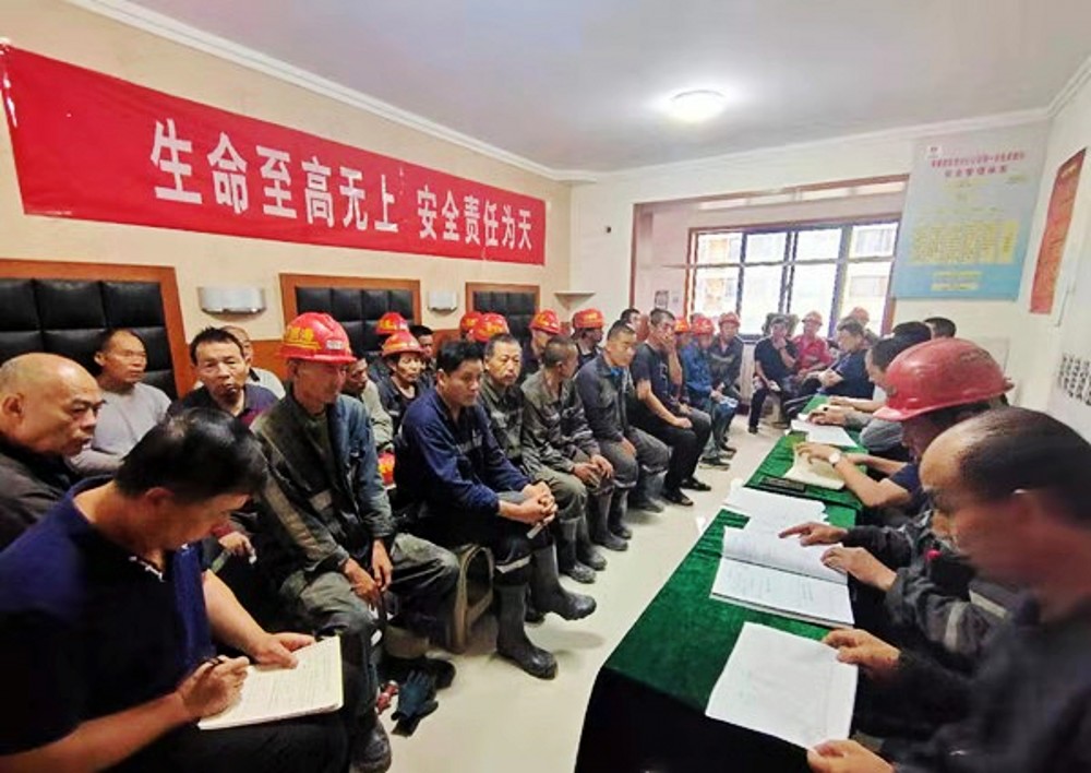 陜煤建設(shè)澄合分公司第一安裝項(xiàng)目部強(qiáng)化現(xiàn)場安全管理出實(shí)招！