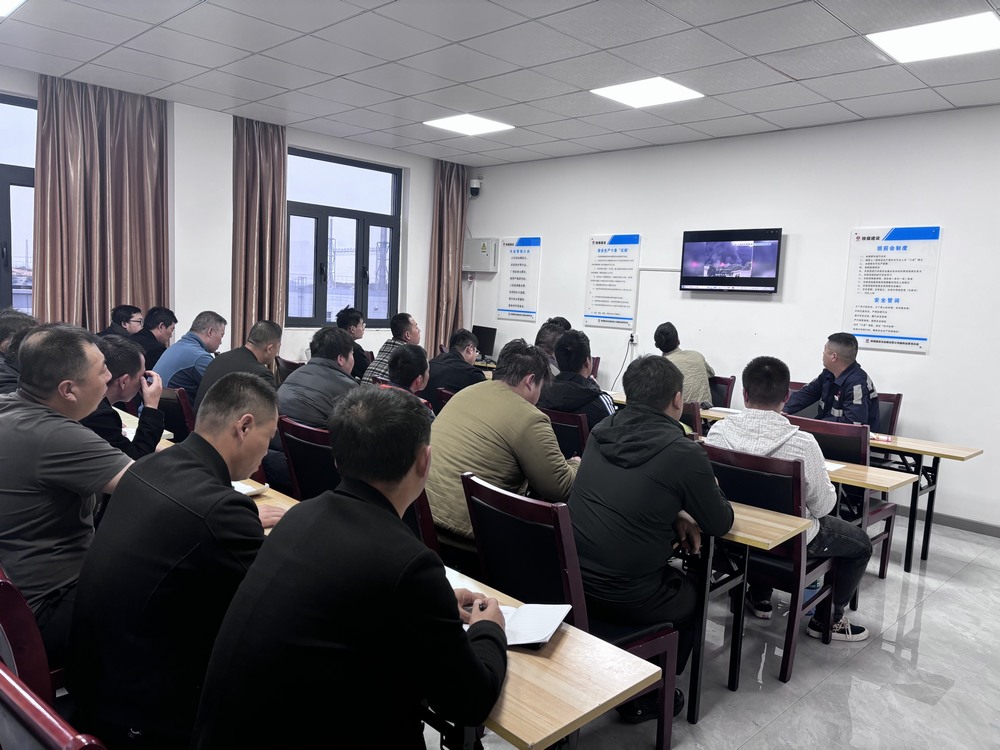 陜煤建設洗選煤運營公司榆陽運營項目部：守護生命的“防火墻”，敲響防火警鐘